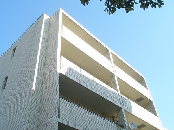 3LDK Mansion in Shinjuku, Tokyo - Image 1