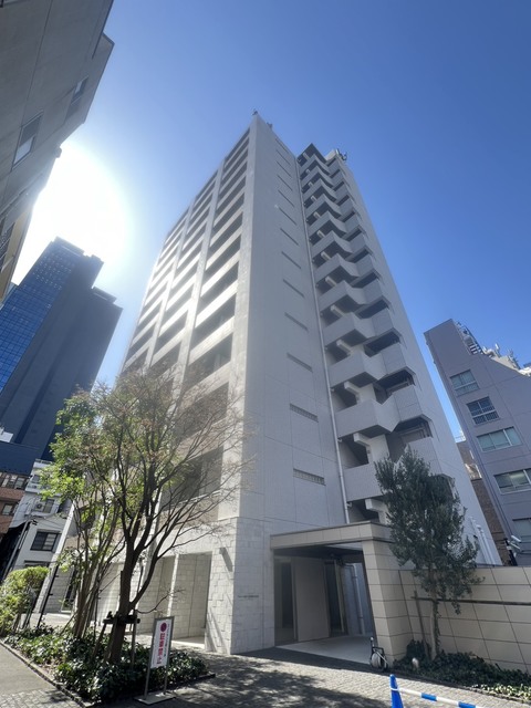 ワンルーム Mansion in Shinjuku, Tokyo - Image 1