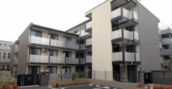 Apartment complex レオパレス21リバーアイランド – 526225