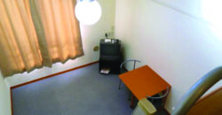 Apartment building レオパレス虹 103